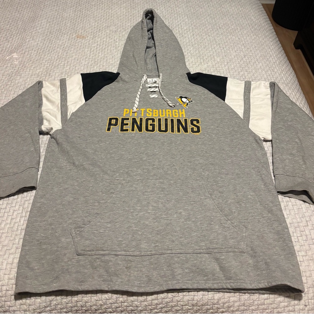 Pittsburgh Penguins NHL Hockey Champion Hoodie Size XL - Fits Big - Picture 1 of 6